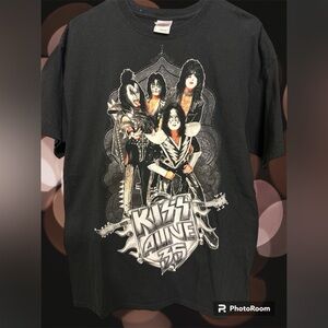 KISS ALIVE 35 T-Shirt.